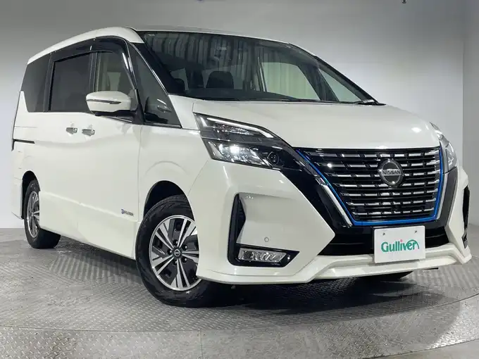 新着情報“セレナe－パワー ハイウェイスターV”2021年式ブリリアントホワイトパール入荷しました！