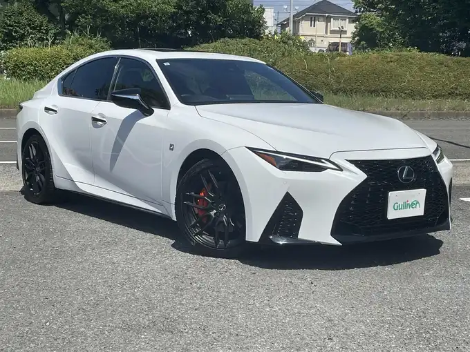 新着情報“ＩＳIS300 特別仕様車 Fスポーツモードブラック”2021年式ホワイトノーヴァガラスフレーク入荷しました！