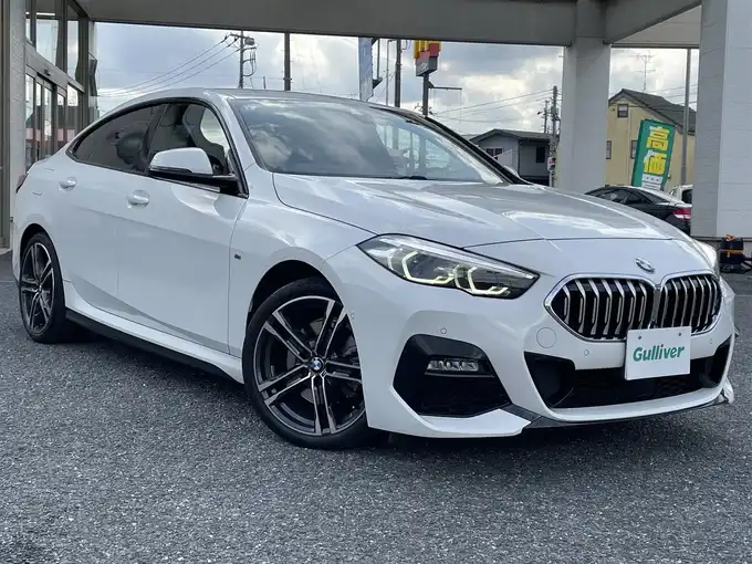 新着情報“２シリーズ218iグランクーペ Mスポーツ”2021年式アルピンホワイトⅢ入荷しました！