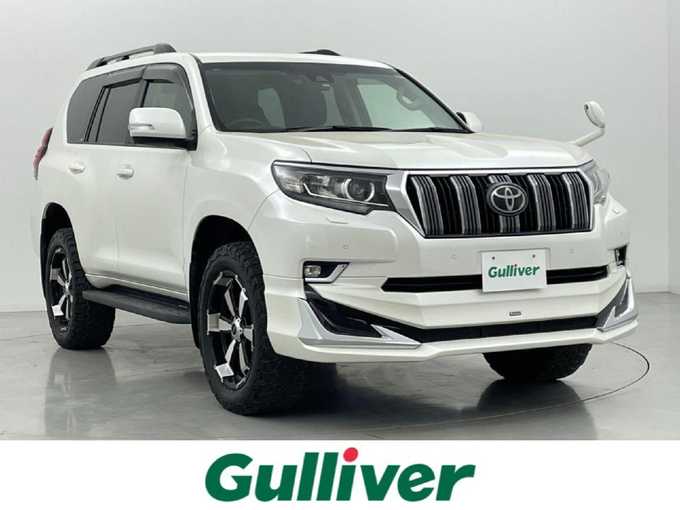 新着情報“ランドクルーザープラドTX”2019年式ホワイトパールクリスタルシャイン入荷しました！
