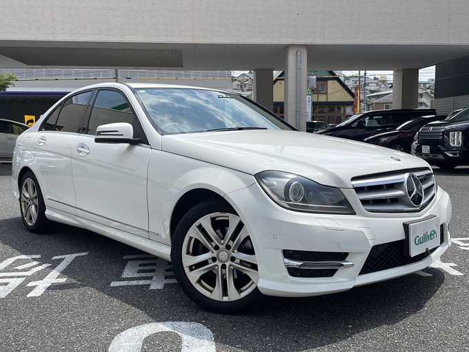 新着情報“ＣクラスC180”2014年式ポーラホワイト入荷しました！