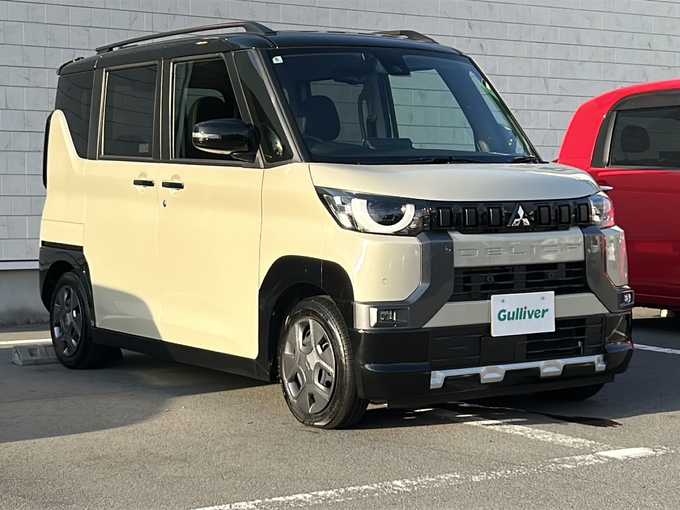 新着情報“デリカミニG”2024年式ベージュⅡ入荷しました！