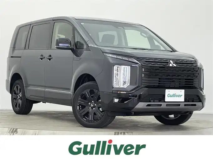 新着情報“デリカＤ：５シャモニー（電動サイドステップ非装着車）”2025年式グラファイトグレーメタリック/ブラックマイカ入荷しました！