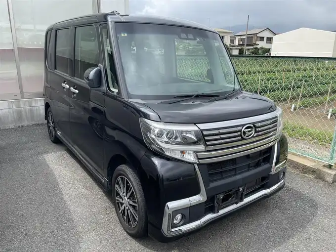 新着情報“タントカスタムX トップエディションSAⅢ”2018年式ブラックマイカメタリック入荷しました！