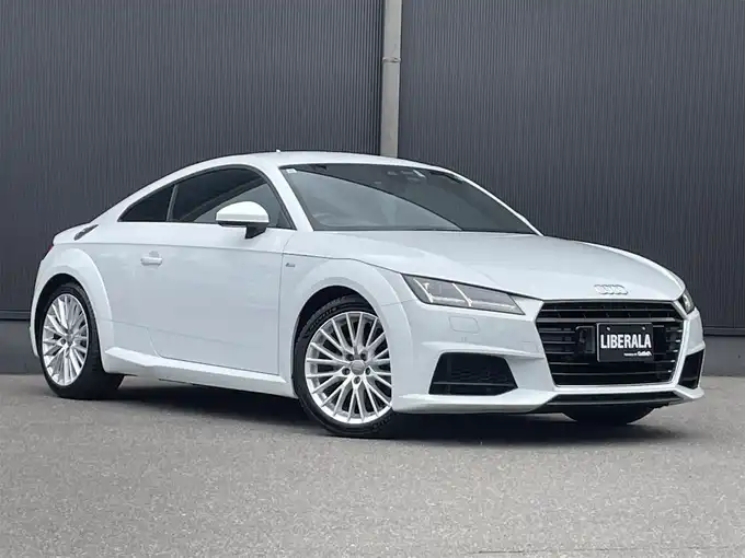 新着情報“ＴＴクーペ1．8TFSI 1stエディション”2017年式グレイシアホワイトメタリック入荷しました！
