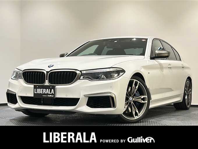 新着情報“５シリーズM550i xDrive”2020年式白入荷しました！