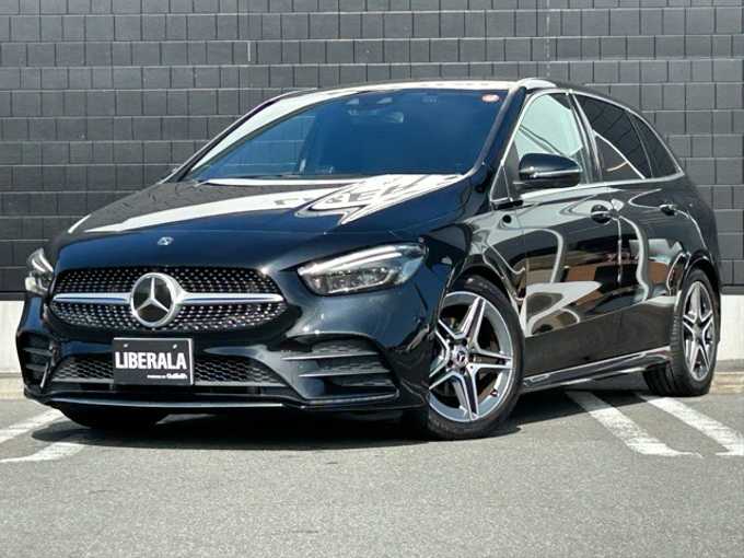 新着情報“ＢクラスB180”2019年式コスモスブラック入荷しました！