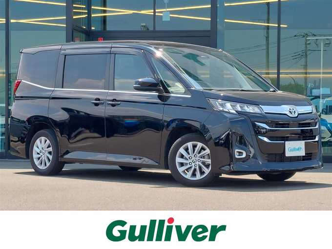 新着情報“ノアZ”2023年式アティチュードブラックマイカ入荷しました！