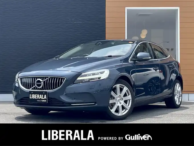 新着情報“Ｖ４０D4 インスクリプション”2019年式デニムブルーメタリック入荷しました！
