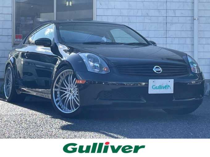 新着情報“スカイライン350GT”2005年式スーパーブラック入荷しました！