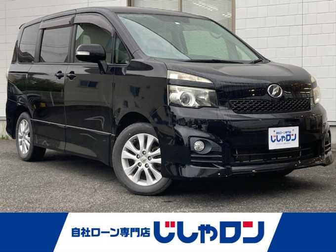 新着情報“ヴォクシーZS”2012年式ブラック入荷しました！
