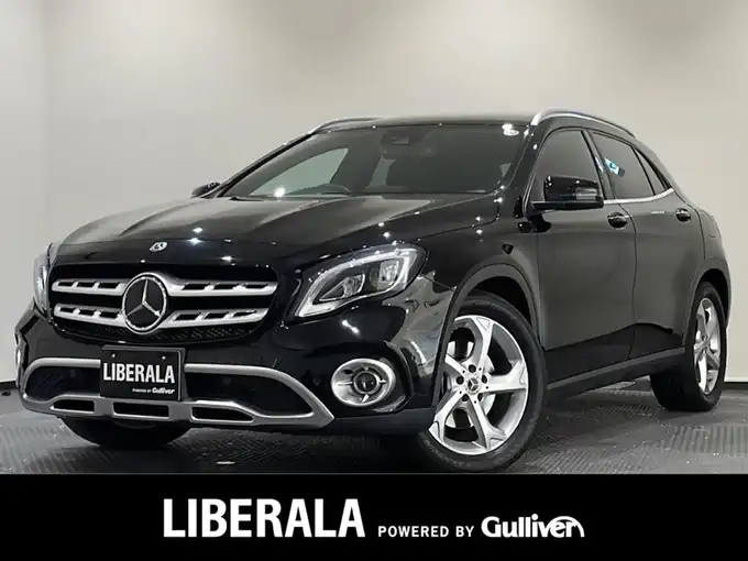 新着情報“ＧＬＡクラスGLA220 4マチック”2018年式コスモスブラック入荷しました！