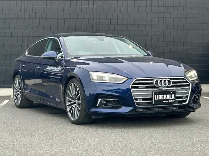 新着情報“Ａ５スポーツバック45TFSIクワトロ スポーツ”2019年式青Ｍ入荷しました！