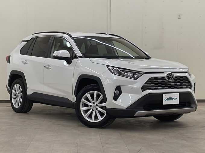 新着情報“ＲＡＶ４G Zパッケージ”2019年式ホワイトパールクリスタルシャイン入荷しました！