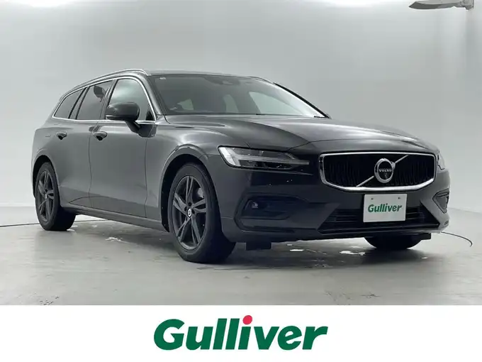 新着情報“Ｖ６０T5 インスクリプション”2020年式ガンＭ入荷しました！