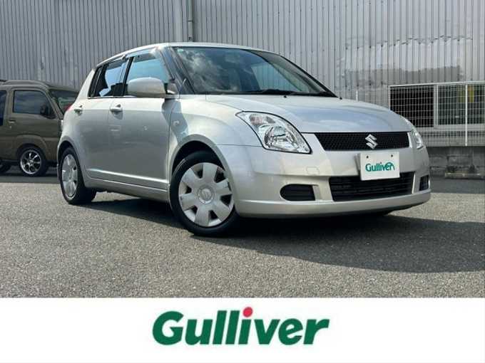 新着情報“スイフト1．3XG”2005年式シルキーシルバーメタリック入荷しました！