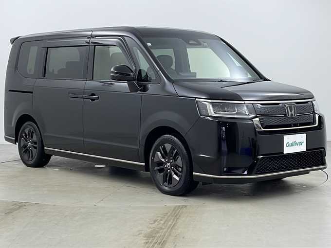 新着情報“ステップワゴンスパーダ”2023年式クリスタルブラックパール入荷しました！