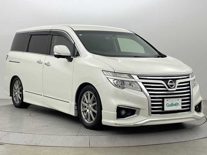 新着情報“エルグランド250ハイウェイスタープレミアム”2016年式ブリリアントホワイトパール入荷しました！