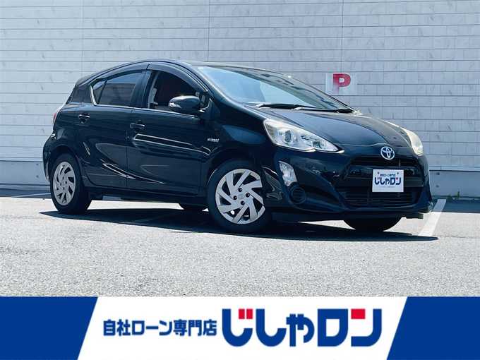 新着情報“アクアS”2015年式ブラックマイカ入荷しました！