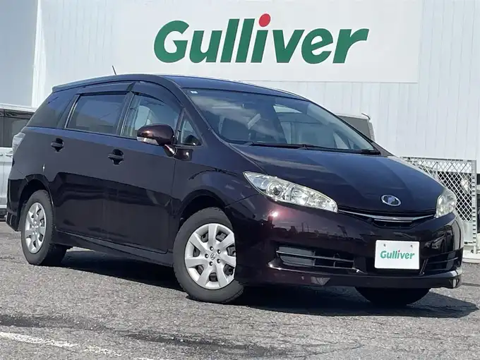 新着情報“ウィッシュ1．8X”2012年式ブラキッシュレッドマイカ入荷しました！