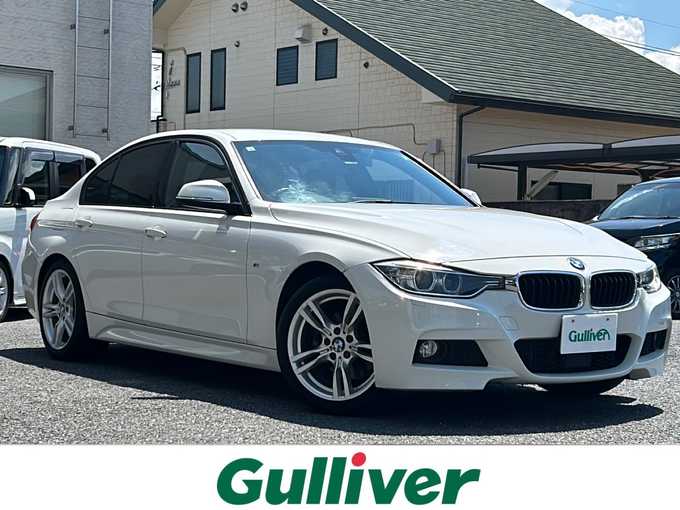 新着情報“３シリーズ320d Mスポーツ”2015年式白入荷しました！