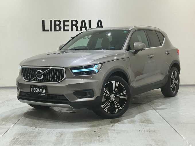 新着情報“ＸＣ４０リチャージ プラグインハイブリッド T5 インスクリプション”2020年式ぺブルグレー入荷しました！