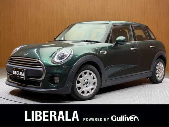 新着情報“ＭＩＮＩワン”2019年式ブリティッシュレーシンググリーン入荷しました！