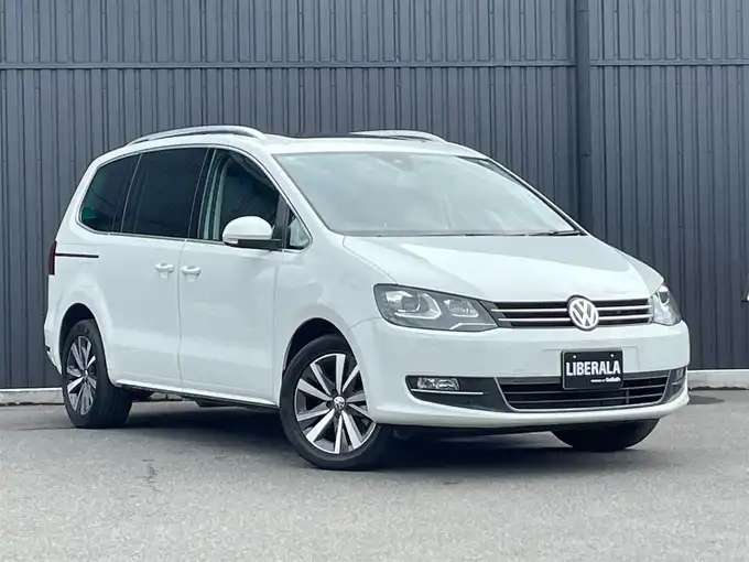 新着情報“シャランTDI ハイライン”2021年式ピュアホワイト入荷しました！