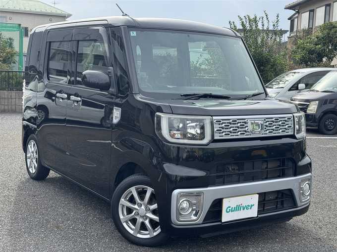 新着情報“ウェイクX”2016年式ブラックマイカメタリック入荷しました！