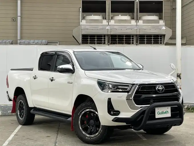 新着情報“ハイラックスZ”2020年式スーパーホワイトⅡ入荷しました！