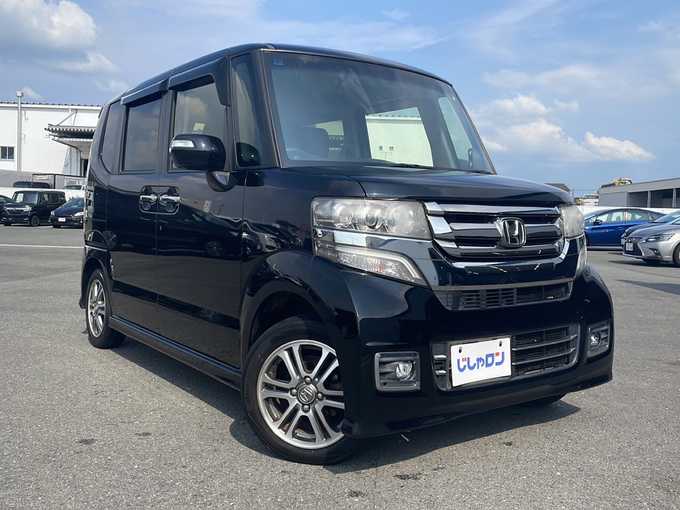 新着情報“Ｎ－ＢＯＸカスタムG特別仕様車SSパッケージ”2017年式クリスタルブラックパール入荷しました！