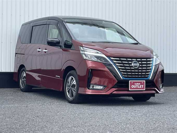 新着情報“セレナe－パワー ハイウェイスター V”2021年式マルーンレッド 2トーン入荷しました！