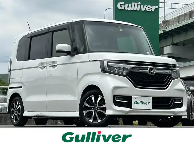 新着情報“Ｎ ＢＯＸカスタム G L ホンダセンシング”2019年式プラチナホワイトパール入荷しました！