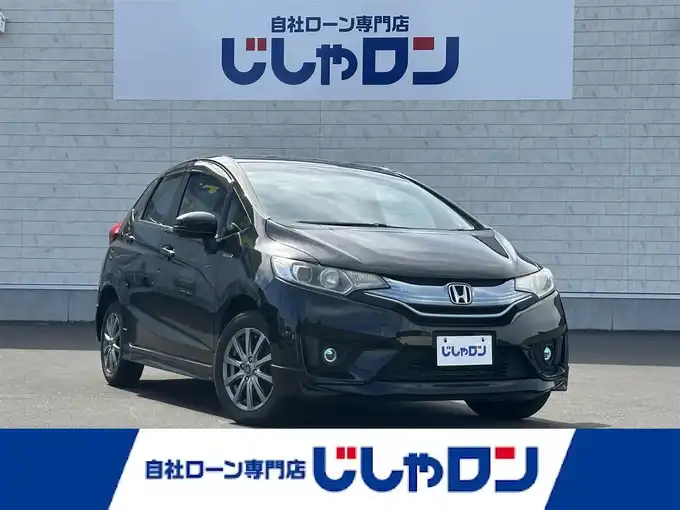 新着情報“フィットハイブリッドハイブリッド・Lパッケージ”2014年式クリスタルブラックパール入荷しました！