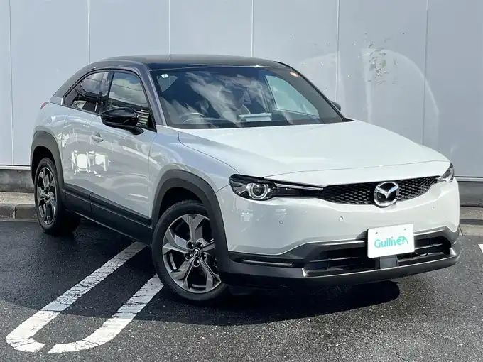 新着情報“ＭＸ－３０ベースグレード”2022年式セラミックメタリック入荷しました！