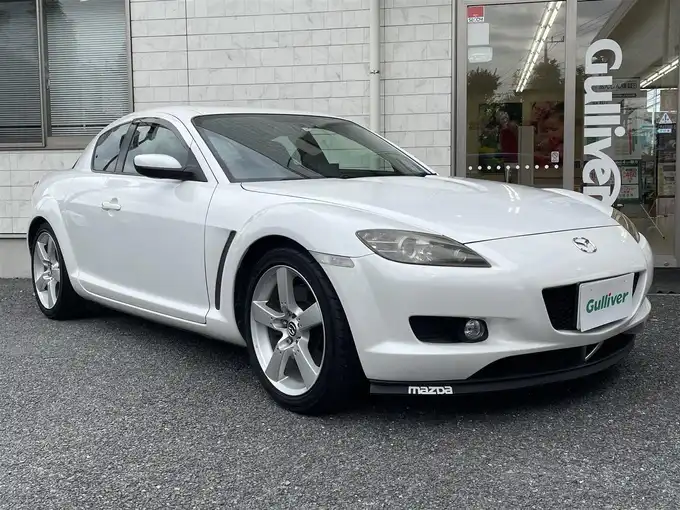 新着情報“ＲＸ－８タイプ E”2005年式スノーフレイクホワイトパールマイカ入荷しました！