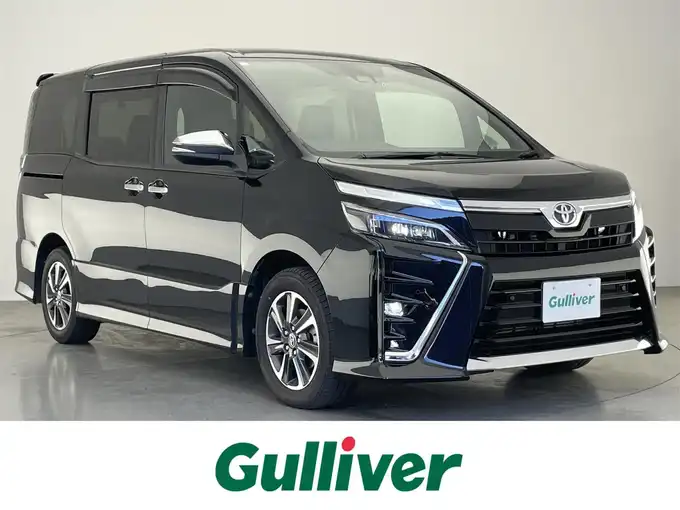 新着情報“ヴォクシーZS 煌Ⅲ”2020年式ブラック入荷しました！