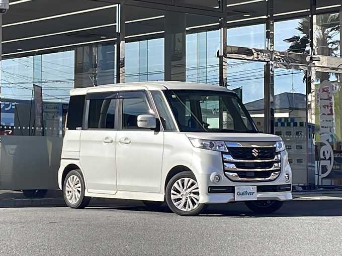 新着情報“スペーシアカスタムＺベースグレード ユーティリティーパッケージ装着車”2017年式ピュアホワイトP入荷しました！