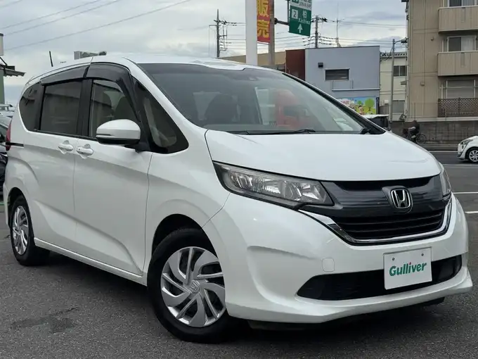 新着情報“フリードG・ホンダセンシング”2017年式ホワイトオーキッドパール入荷しました！