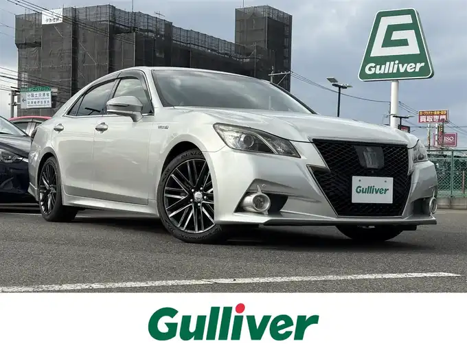 新着情報“クラウンハイブリッドロイヤルサルーン ブラックスタイル”2014年式プレシャスシルバー入荷しました！