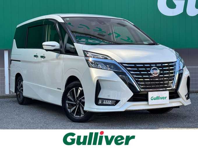 新着情報“セレナハイウェイスターV”2021年式ブリリアントホワイトパール入荷しました！