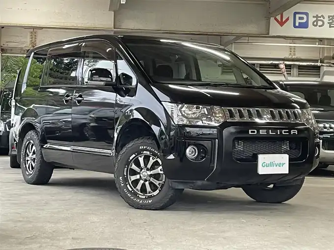 新着情報“デリカＤ：５D パワーパッケージ”2017年式ダイヤモンドブラックマイカ入荷しました！