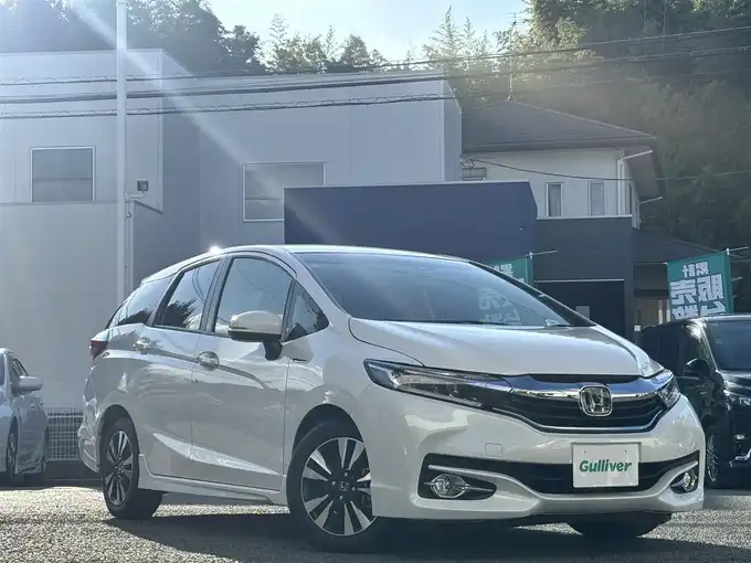 新着情報“シャトルハイブリッドX ホンダセンシング”2019年式プラチナホワイトパール入荷しました！