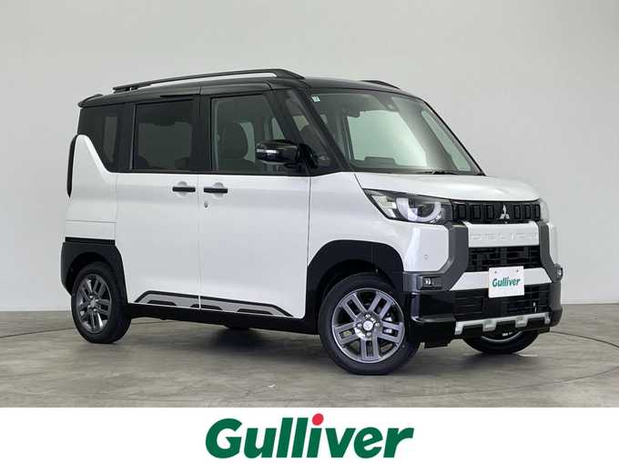 新着情報“デリカミニT プレミアム”2025年式白Ⅱ入荷しました！