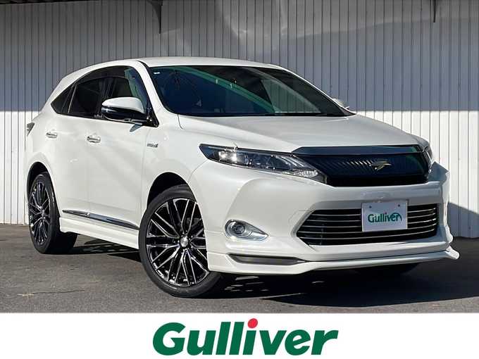 新着情報“ハリアーハイブリッドエレガンス”2015年式ホワイトパールクリスタルシャイン入荷しました！