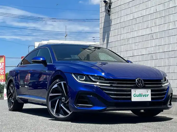 新着情報“ＶＷ アルテオンTSI 4モーション Rラインアドバンス”2022年式ラピスブルー入荷しました！