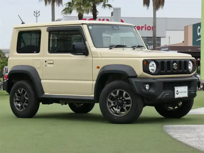 新着情報“ジムニーシエラJL スズキセーフティサポート装着車”2018年式シフォンアイボリーM入荷しました！