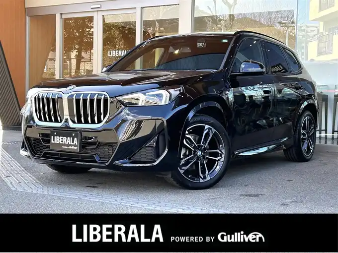 新着情報“Ｘ１xDrive 20i Mスポーツ”2023年式黒入荷しました！