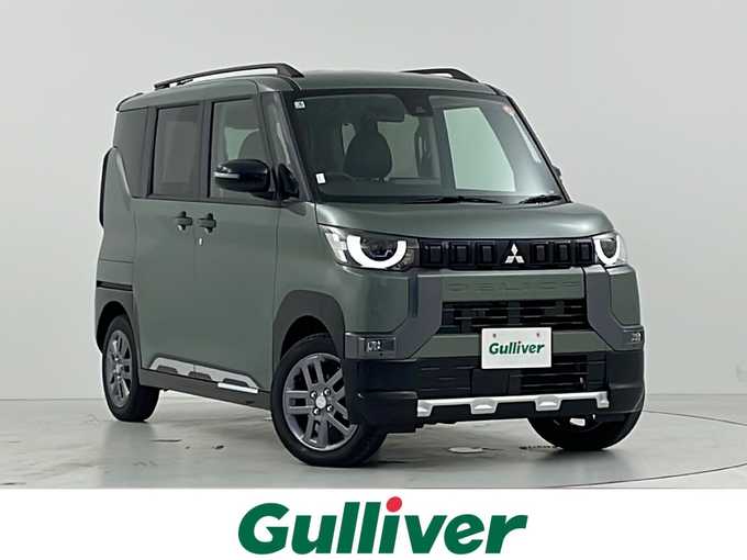 新着情報“デリカミニT プレミアム”2025年式緑Ｍ入荷しました！