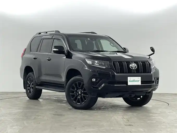 新着情報“ランドクルーザープラドTX Lパッケージ マットブラックエディション”2023年式ブラック入荷しました！